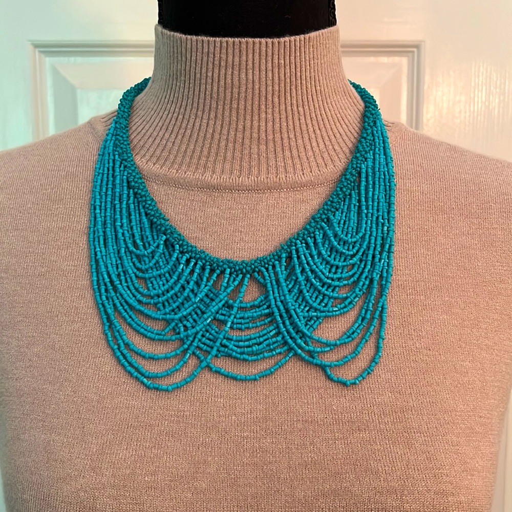 Turquoise beaded necklace